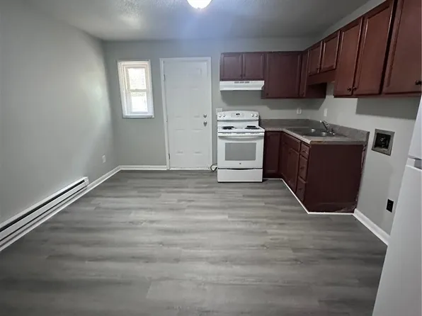 1053 Rulnick St, Fayetteville, NC