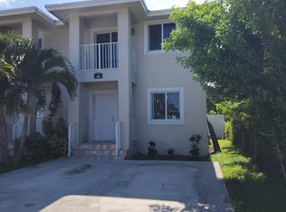300 NW 61st Ave #304, Hollywood, FL 33024