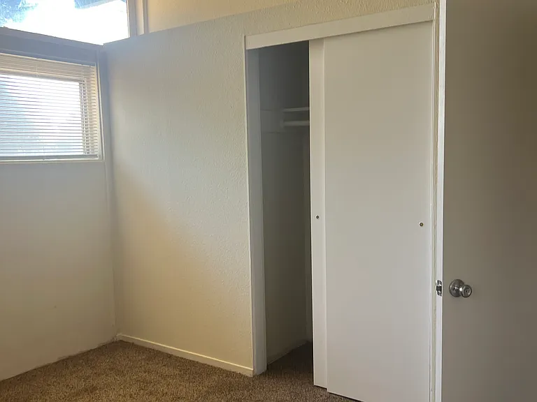 3950 N Fresno St — Photo 8
