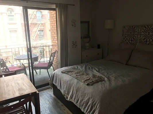 Rented by Village Living Realty | media 7