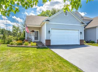 4160 Sandbar Ln, Liverpool, NY 13090