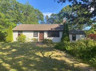 29 Debbie Ln, South Dennis, MA 02660