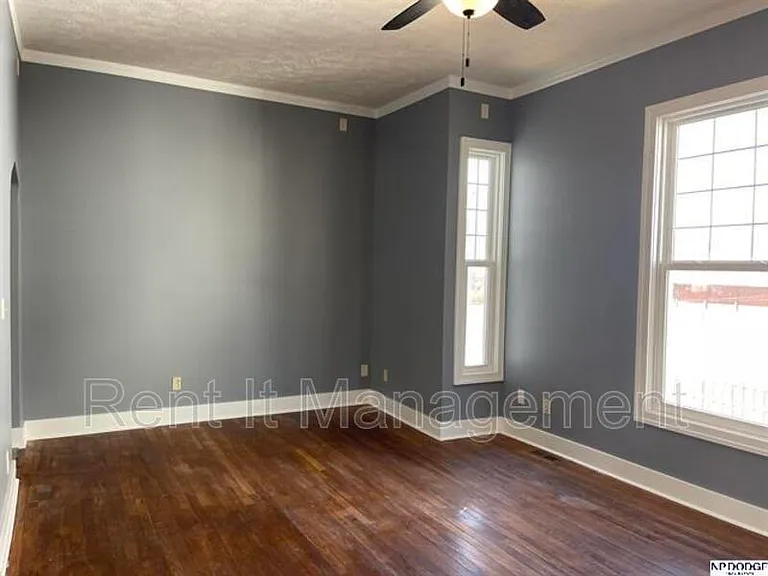 2154 S 35th St — Photo 15