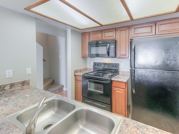 4th image of 3716 E University Dr Unit 2005