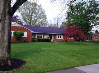 815 Pine St, Perrysburg, OH