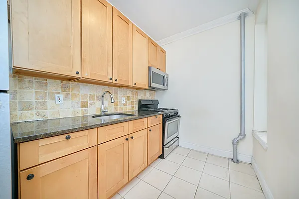 Rented by Living New York | media 4
