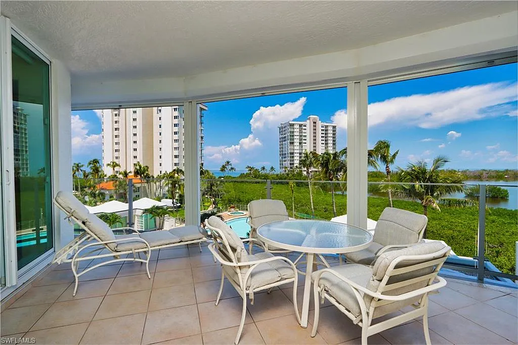 3 bed, 3.0 bath, 2200 sqft, $15,000 — Photo 1