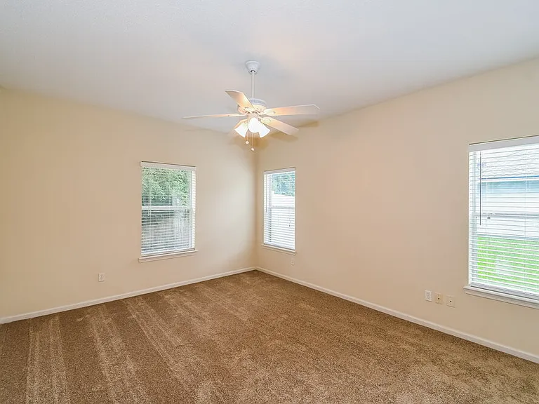 7068 Rapid River Dr W — Photo 12