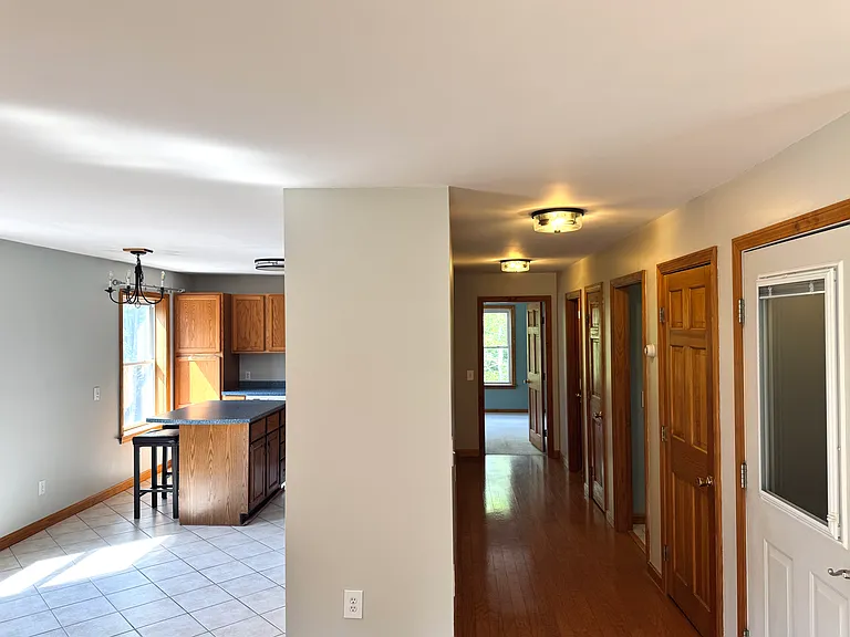Caron Pl — Photo 8