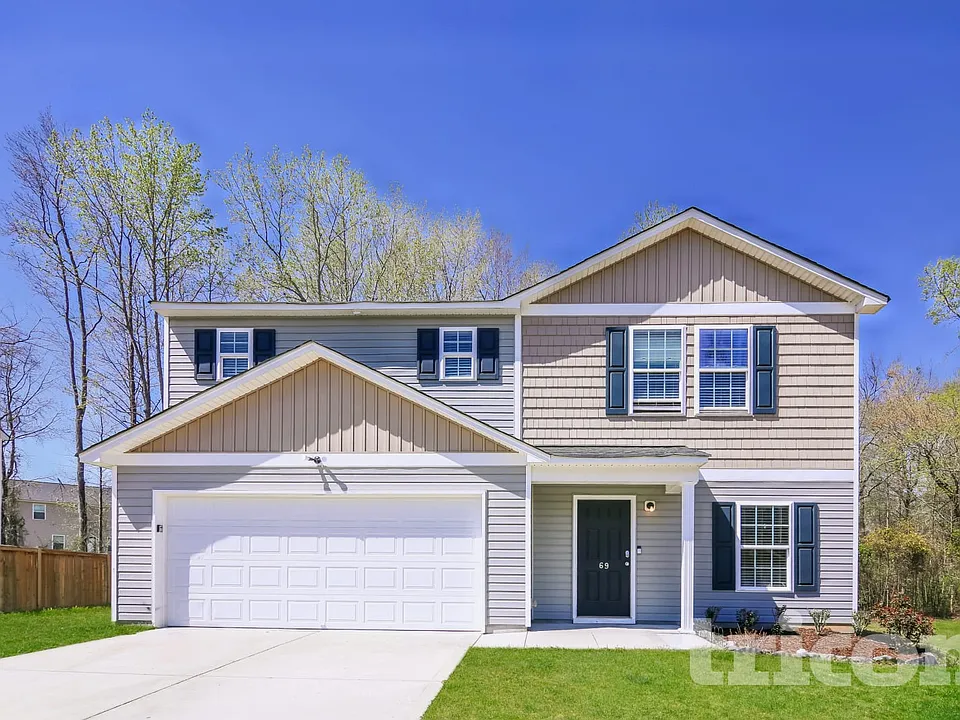 69 Fawnbrook Dr