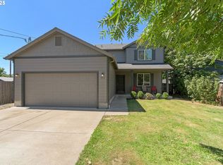 654 N Garden Way, Eugene, OR 97401