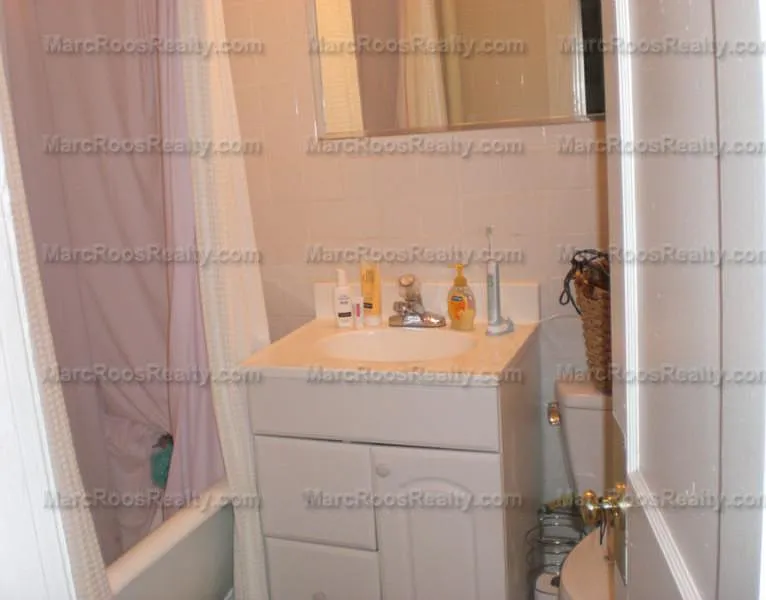 43 Hemenway St #5