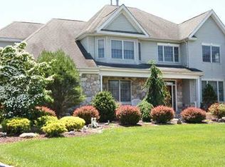 31 Ireland Brook Dr, South Brunswick, NJ