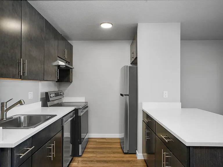Fisher Park Apartments — Photo 61