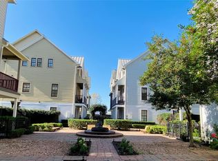 3255 Maxroy St, Houston, TX 77008