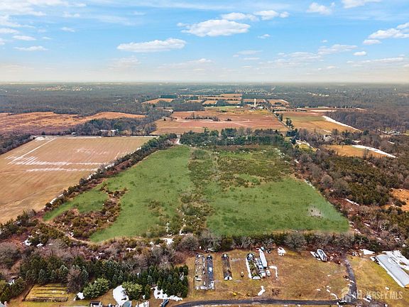 5th image of 583 S Middlebush Rd