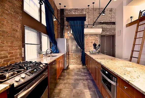 Rented by TurfNYC | media 24