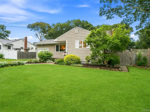 77 Lumur Drive, Sayville, NY 11782