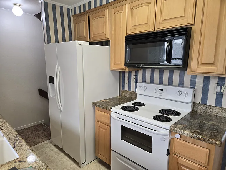 1270 River Vista Row #127 — Photo 4