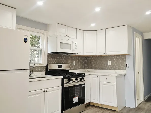 19 Amity St #1, Lynn, MA 01902