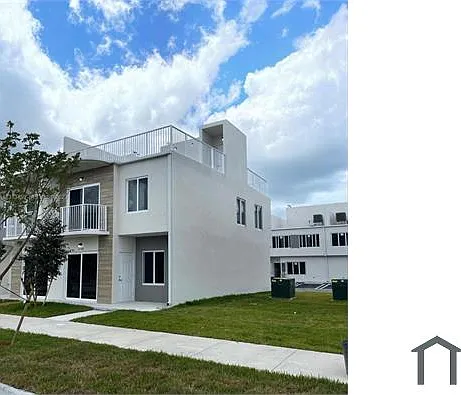 25680 SW 143rd Path — Photo 2