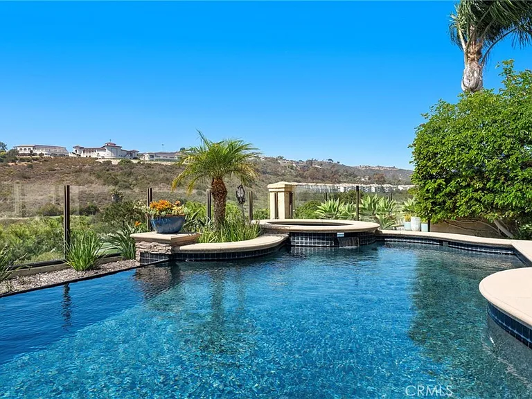 15 Vista Cielo — Photo 6