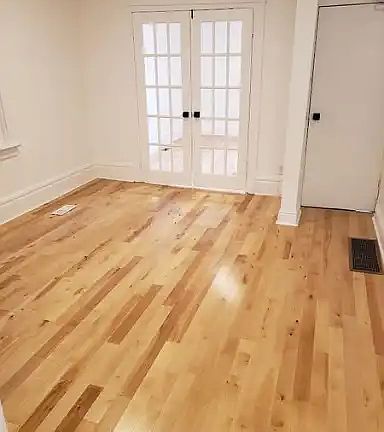 3rd image of 637 Woodbine Ave #2