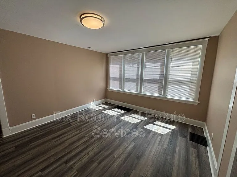 1026 Del Monte Pl #1 — Photo 10
