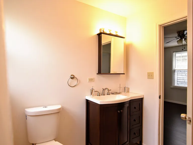 1828 N Bissell St #2 — Photo 7
