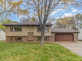 11734 Marigold St NW, Coon Rapids, MN 55433