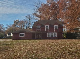 5301 Dermotte Ln, North Chesterfield, VA 23237