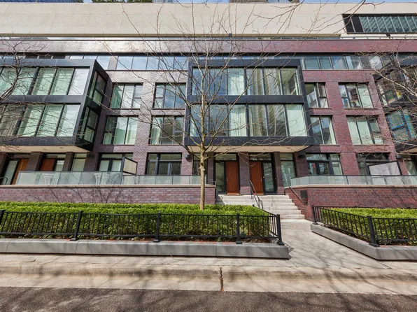 (undisclosed Address), Chicago, IL 60601