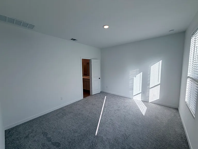 245 Inyo St — Photo 21