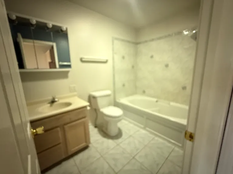 417 Bristol Way — Photo 7