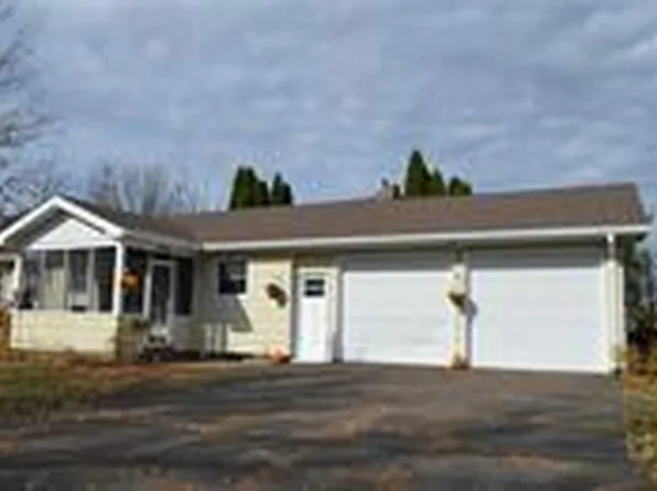 15 1/2 W Knapp St, Rice Lake, WI 54868