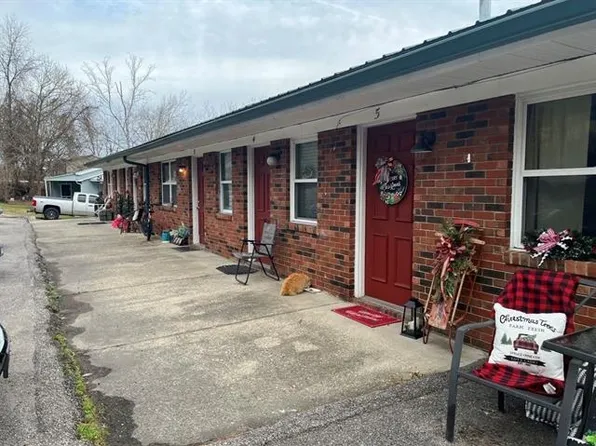 303 S Carol Malone Blvd, Grayson, KY 41143