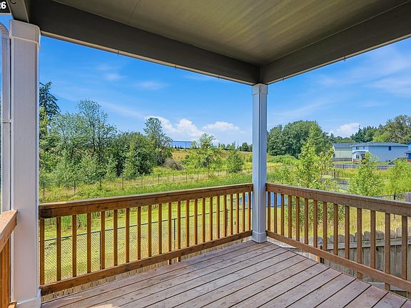 4th image of 1043 N Fairhope Pl