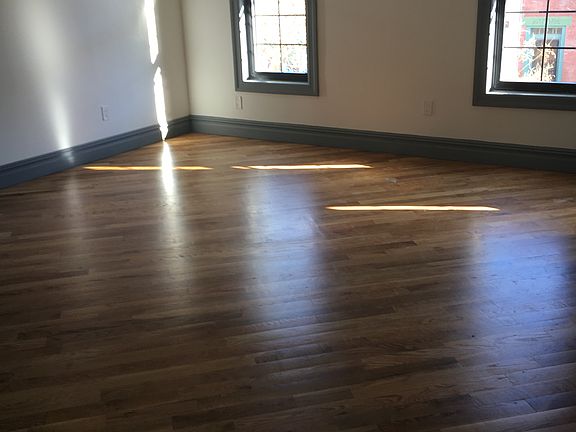 5th image of 124 Somers St
