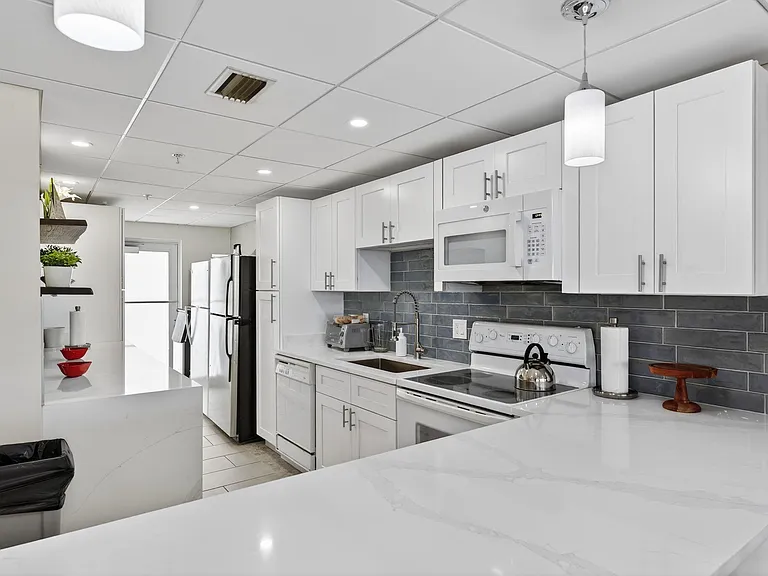 3101 S Ocean Blvd #302 — Photo 34