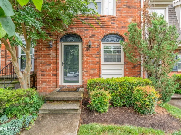 6523 Deane Hill Dr APT 13, Knoxville, TN 37919