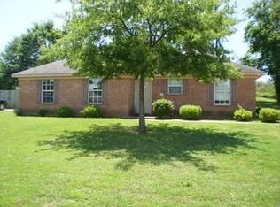 10451 Chateau Rd, Olive Branch, MS 38654