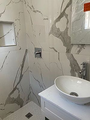 2nd image of 157 Van Buren St Floor 3