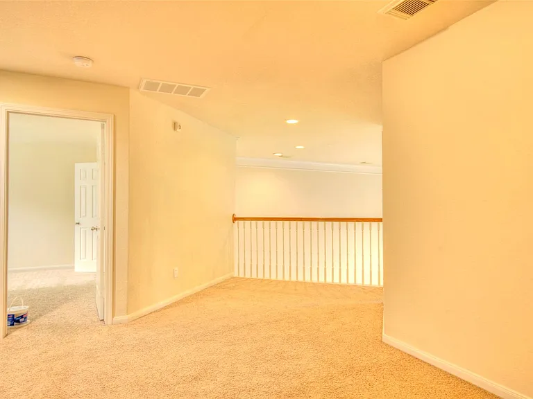 1139 Glenwood Canyon Ln — Photo 23