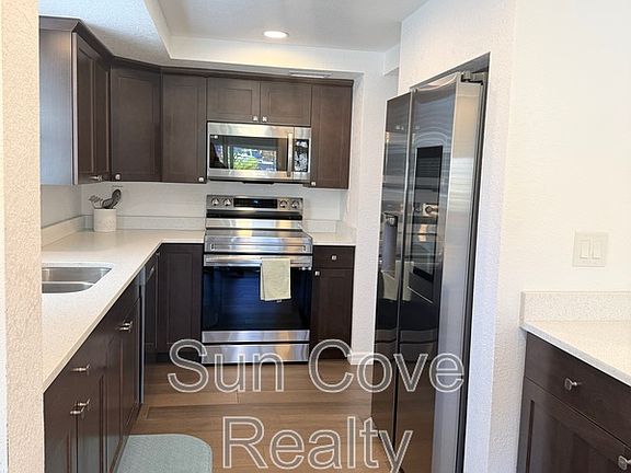 4th image of 13854 77th Ave Unit F