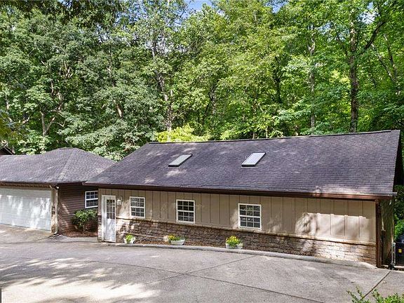5th image of 36 Mill Creek Trl