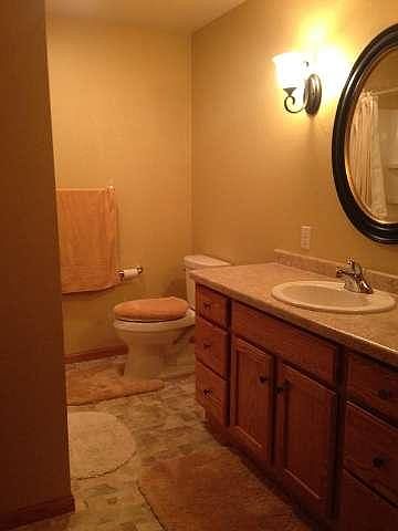 1st image of 1528 Willowbrook Ct
