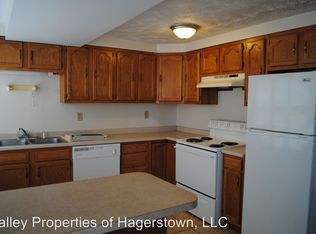 700 Virginia Ave APT 3, Martinsburg, WV 25401