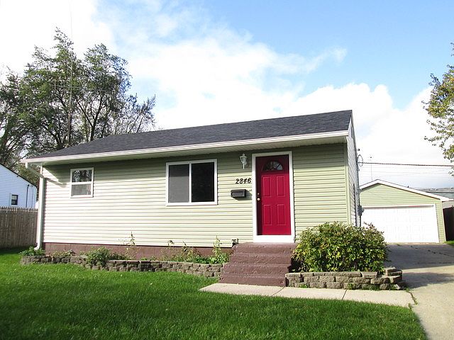 1st image of 2846 N Pine St