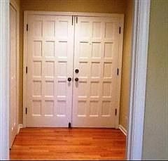 4th image of 4251 Cove Way NE
