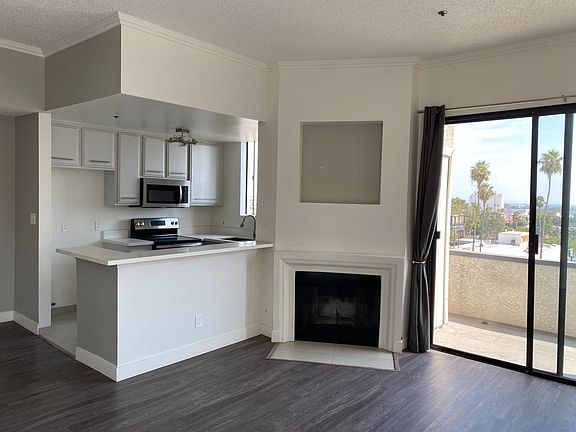5th image of 7020 Lanewood Ave APT 410